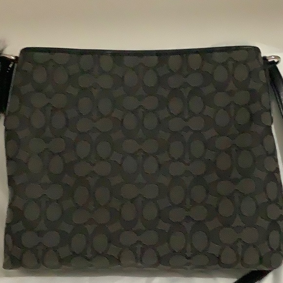 Coach Crossbody in Signature Jacquard - Picture 5 of 16